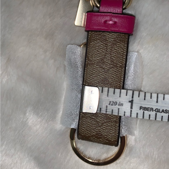 NEW! COACH Trigger Snap Bag Charm Double End Valet Key Ring Rainbow Heart NWT! - Picture 14 of 16